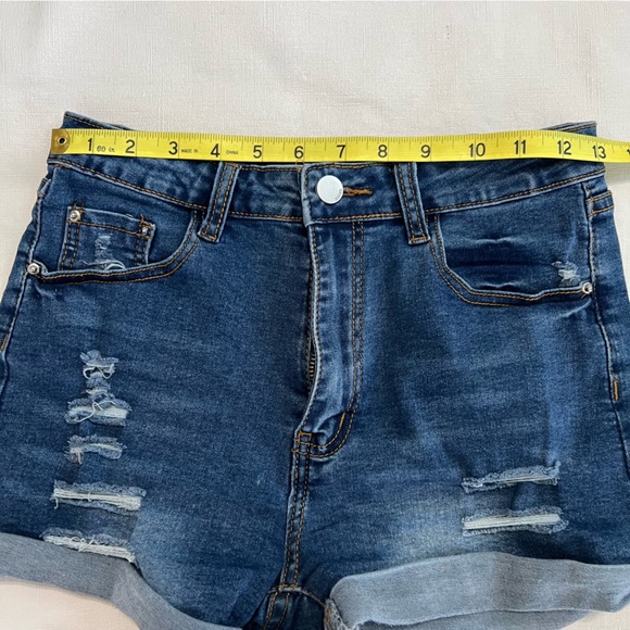 Shein High Waisted Distressed Denim Jeans Shorts Size XS - Picture 4 of 9